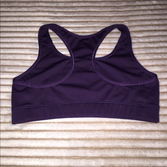 Nike sports bra - Picture 2 of 2
